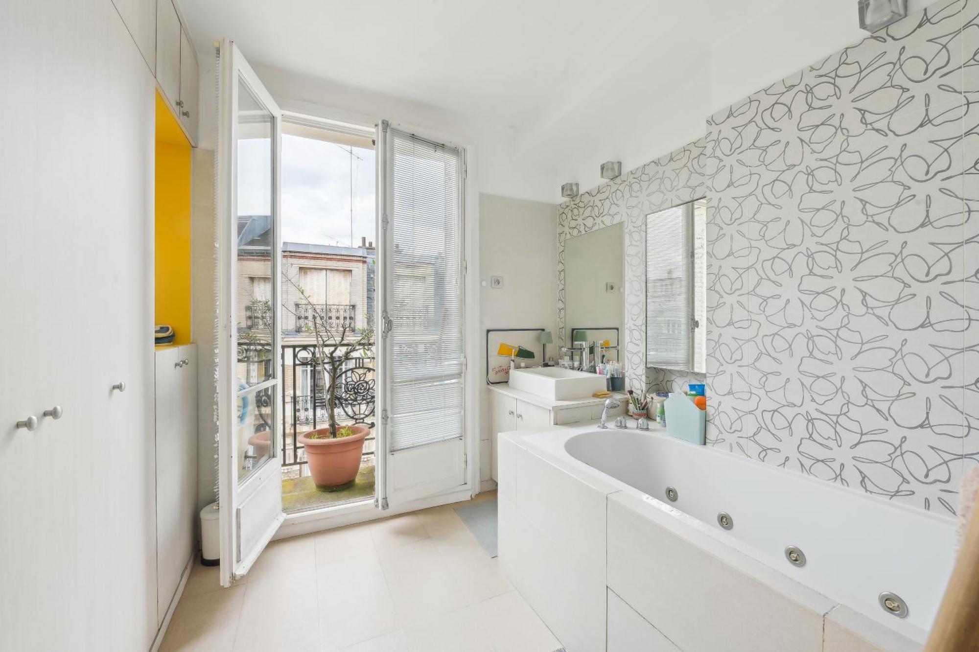 Montmartre Vineyard Duplex Parigi